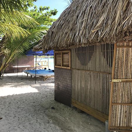 Abemama Green Eco Hotel Kiribati Kariatebike Екстер'єр фото